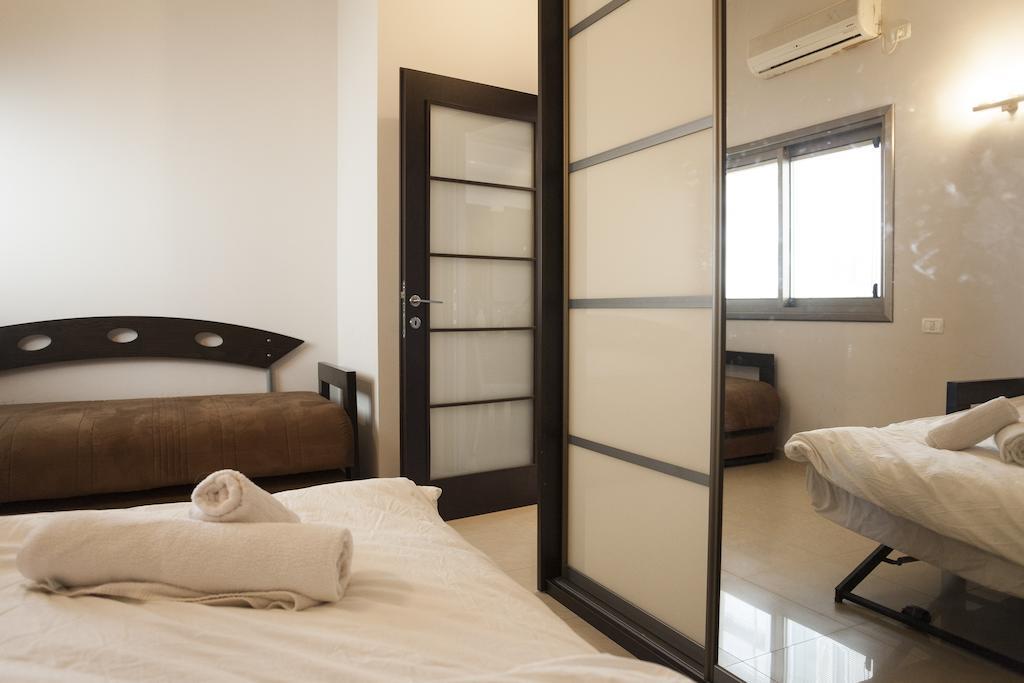 Ferienwohnung Check In Tlv Tel Aviv-Jaffa Zimmer foto